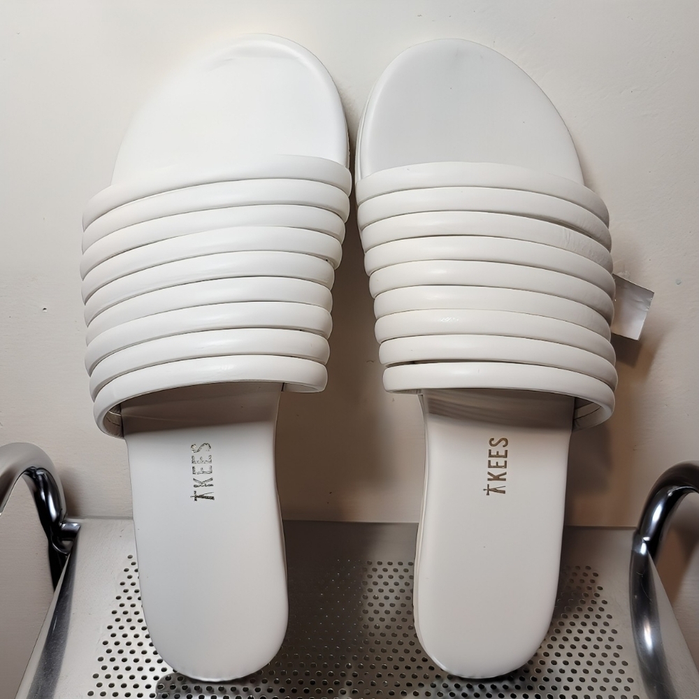 TKEES Caro Cream/Off White Sandal US W8 - Picture 2 of 6
